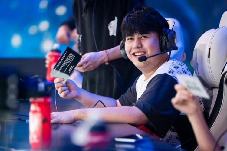 韧性与和田 韧性与和田