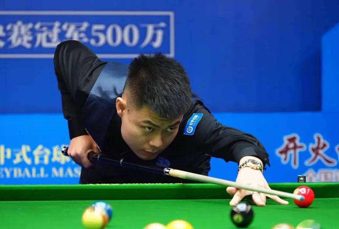 年轻的阿根 年轻的阿根